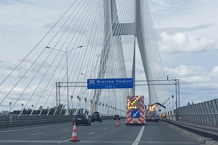 AOW musi zwolnić! Od poniedziałku ograniczenie do 80 km/h