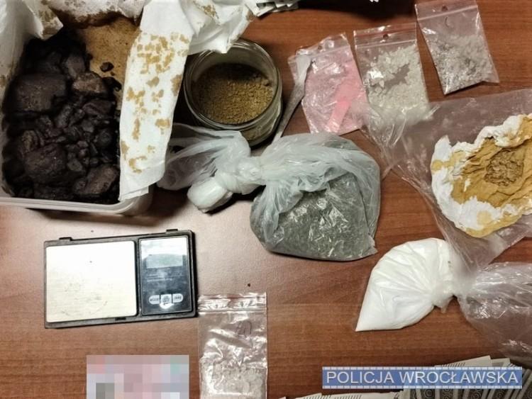 Zatrzymany miał w domu marihuanę. Policjantom mówił, że to przyprawa do ciastek