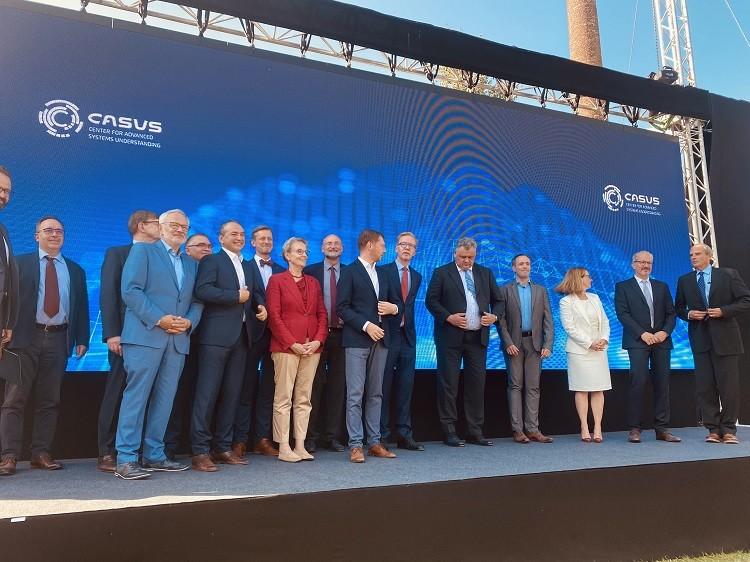 Centrum badawcze CASUS otrzyma 15 mln euro rocznie. Współzałożycielem UWr