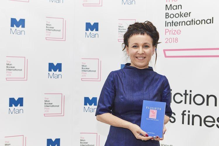 Olga Tokarczuk po raz drugi w finale prestiżowej nagrody Bookera!