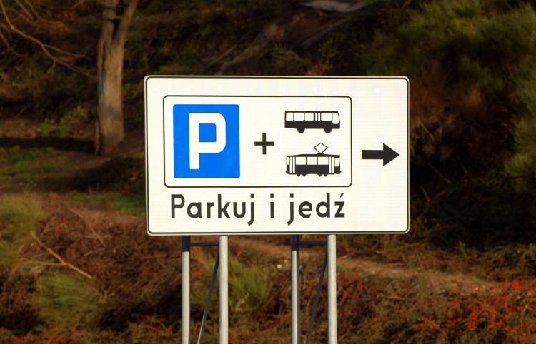 Będzie 8 nowych parkingów typu P&R?