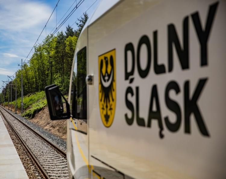 Pociągiem w Góry Stołowe. Będzie rewitalizacja kolejnej linii na Dolnym Śląsku