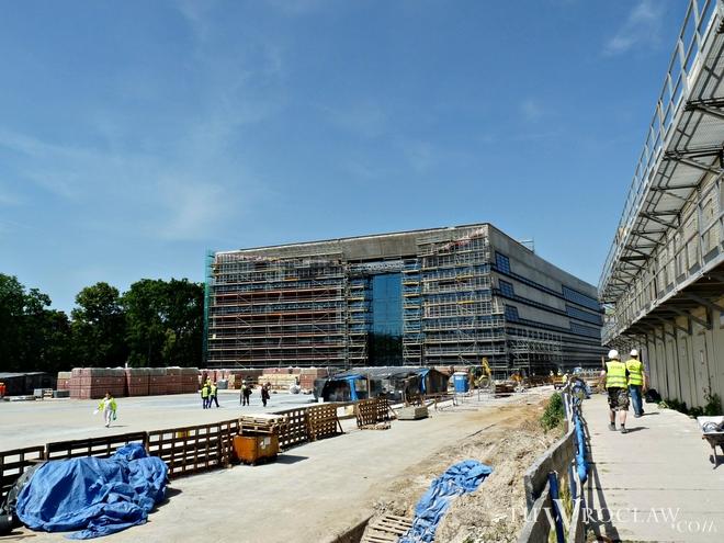 Narodowe Forum Muzyki będzie gotowe dopiero w połowie przyszłego roku. Co z unijną dotacją?