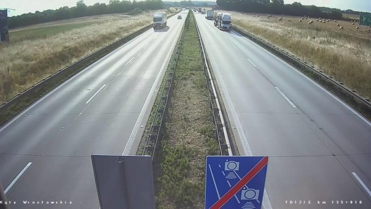 Korek na autostradzie A4 pod Wrocławiem. Drogę blokuje zepsute auto