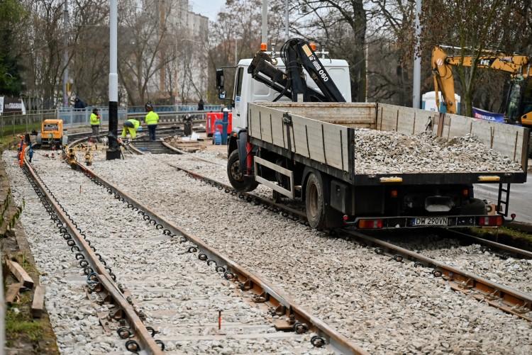 Wrocław: Po remoncie torowiska tramwaje wracają na pętlę Leśnica