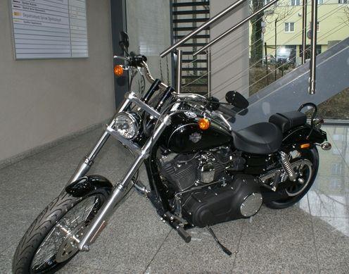 Sobotnia msza i parada motocyklistów pod eskortą policji