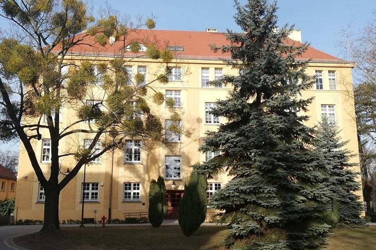 Bezpłatna wypożyczalnia ma w ofercie 130 nowych sprzętów rehabilitacyjnych