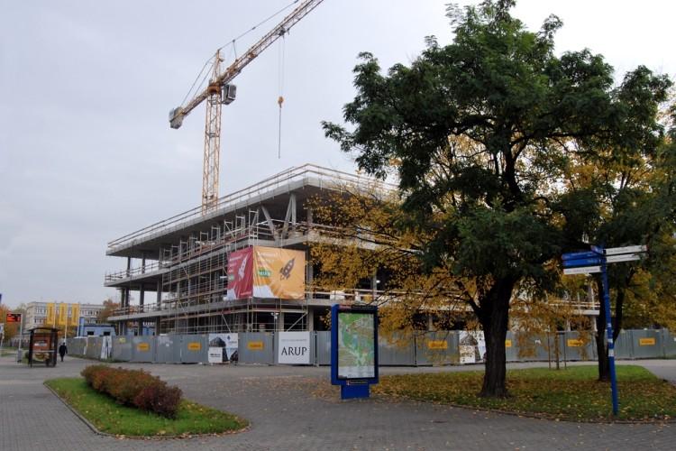 Na południu Wrocławia powstaje nowe centrum handlowe (ZOBACZ ZDJĘCIA)