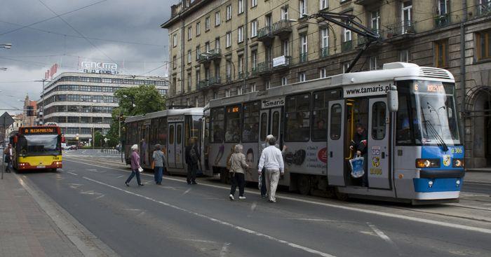 Prezydent odwołuje zmiany w komunikacji