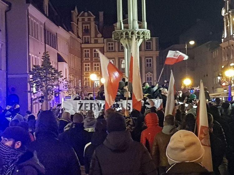 Marsz Niepodległości we Wrocławiu przyjmie formę spontanicznego spaceru