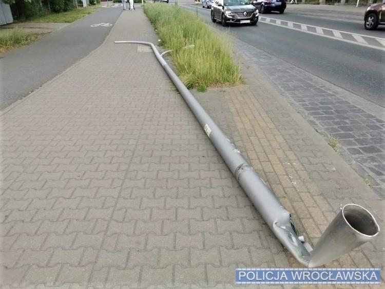 Wrocław: Pijany kierowca na Zwycięskiej zatrzymany przez dwóch rowerzystów
