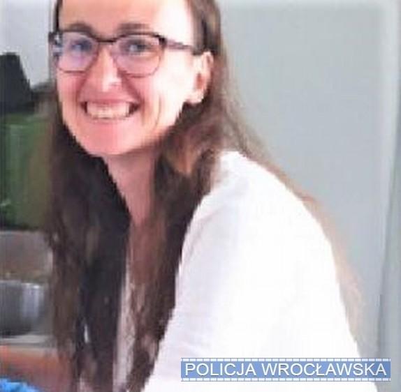 Zaginęła 34-letnia Małgorzata. Wyszła z domu i słuch o niej zaginął [ZDJĘCIE]