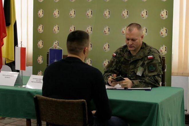 Prawie 200 ochotników rozpoczęło służbę wojskową we Wrocławiu
