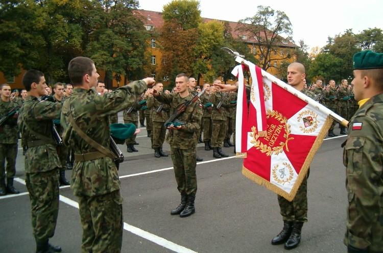 Przysięga wojskowa na wrocławskim rynku
