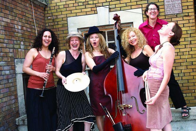 The Sisters of Sheynville: Swingujące siostry w Synagodze