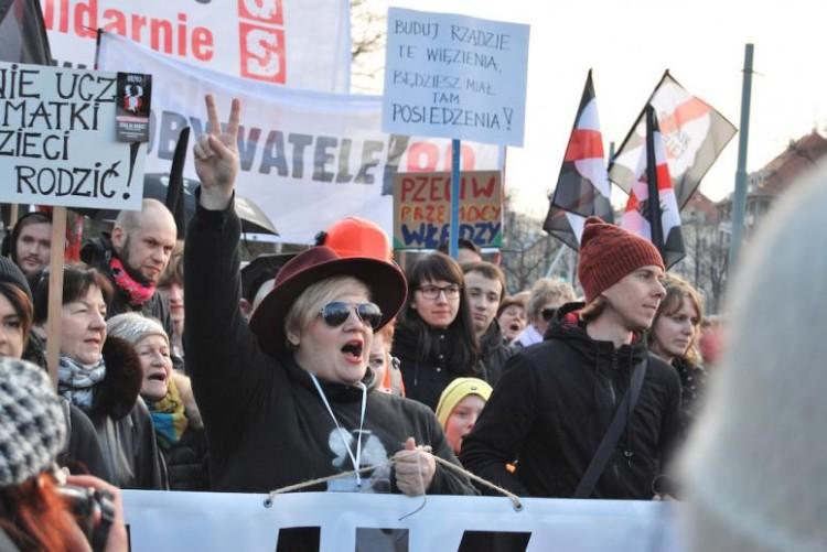 Wystawa o „Niezwykłych Dolnoślązaczkach” na stulecie praw wyborczych