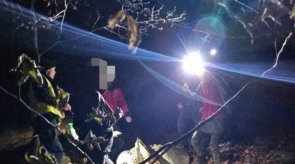 Turystki zgubiły się na Ślęży. Na pomoc czekały na drzewie