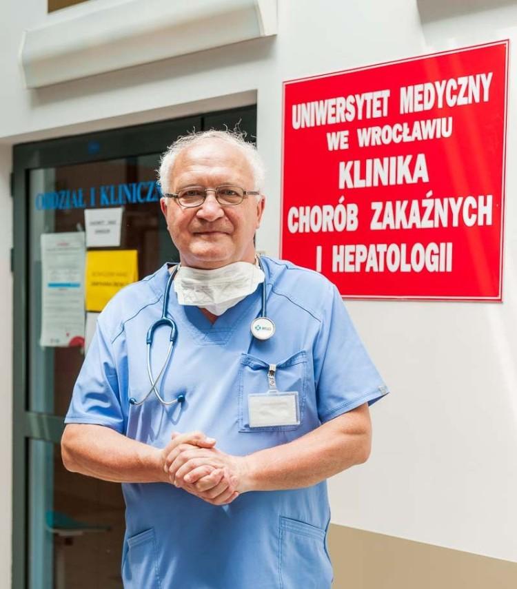 Spotkanie z prof. Simonem na żywo. Ekspertowi będzie można zadawać pytania