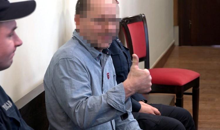 Nożownik chciał zabić księdza. Oskarża cały kler o „grzech zaniechania”