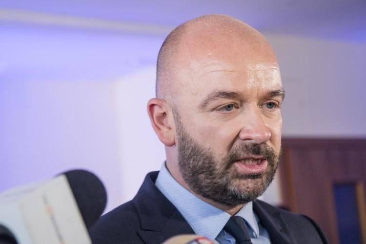 Prezydent Wrocławia Jacek Sutryk o atakach na protest. „Nie pozwolimy, aby ktokolwiek wrocławską kobietę bił, poniżał i kopał”