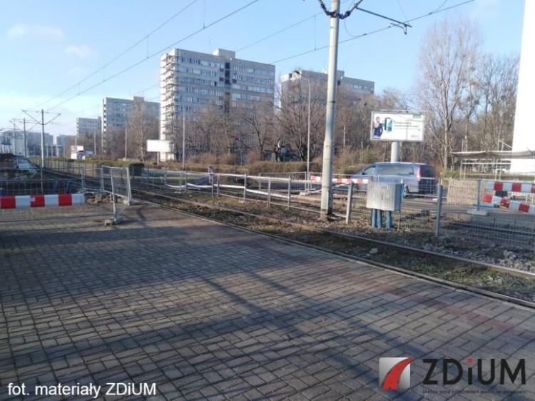 Budowa przejścia dla pieszych przez Legnicką. Będą utrudnienia w ruchu