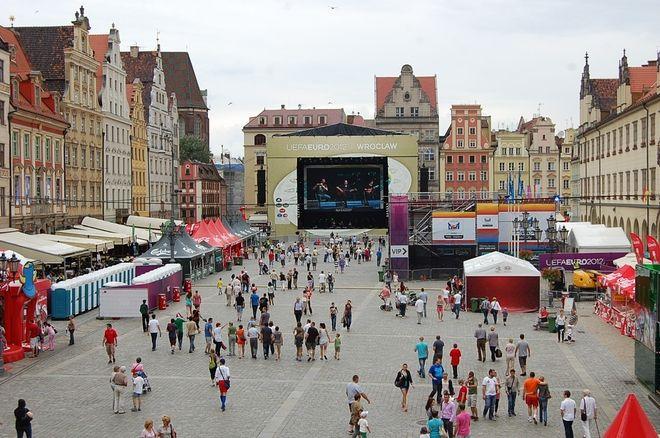 Sprawdź, co w poniedziałek i wtorek będzie się działo w Strefie Kibica