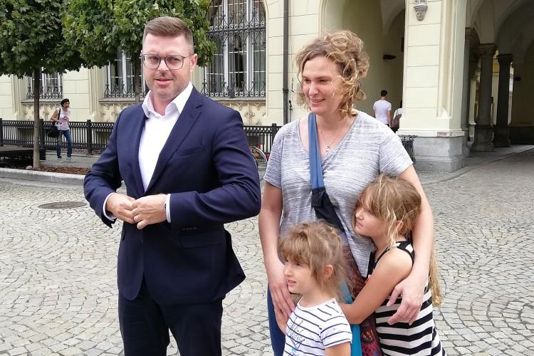 Jerzy Michalak chce zmienić zasady rekrutacji do żłobków i przeznaczyć więcej pieniędzy na opiekę nad dziećmi