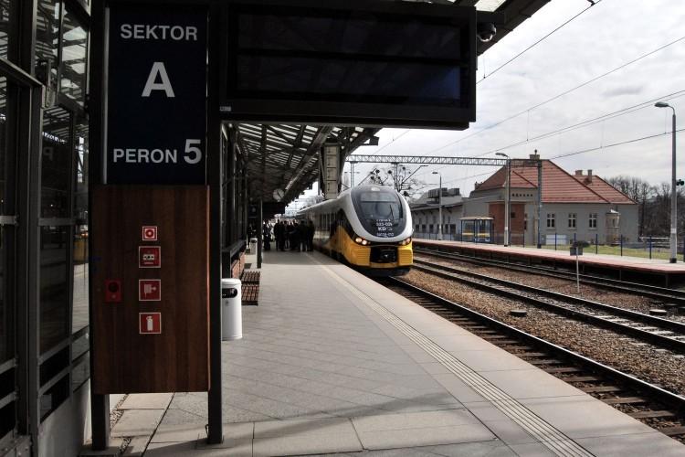 Ruszyły konsultacje dotyczące wrocławskiej kolei miejskiej. Pociągiem dojedziemy na 5 osiedli