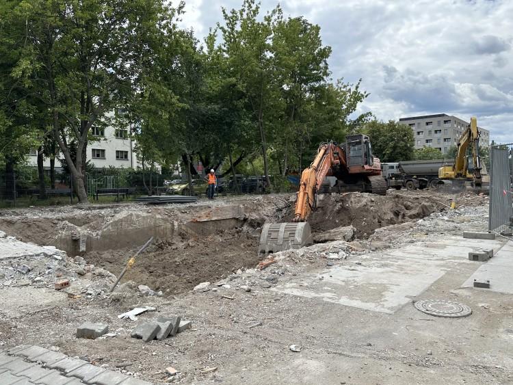 Wrocław: Po komisariacie została już tylko dziura. Co tu będzie?