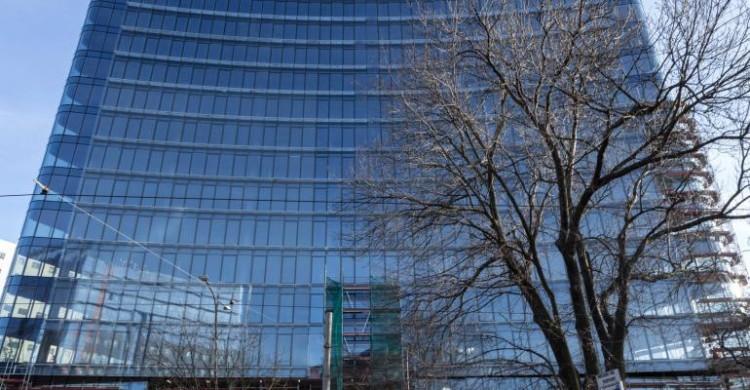 W nowym biurowcu powstaje prywatne centrum medyczne