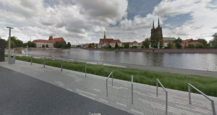 Alkohol pod chmurką we Wrocławiu. Tutaj policja interweniuje najczęściej
