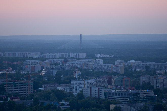 W poniedziałek zamontowano ostatnią wantę na moście Rędzińskim