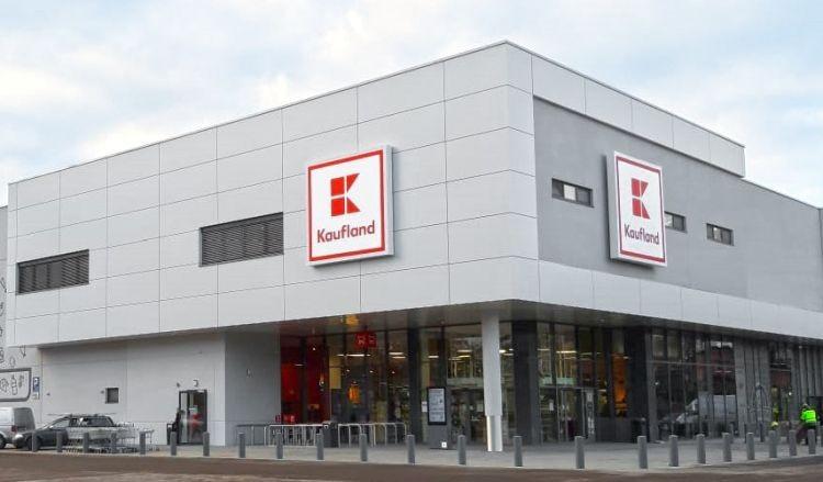 Nowy supermarket z bezpłatnym dostępem do internetu. Promocje na otwarcie