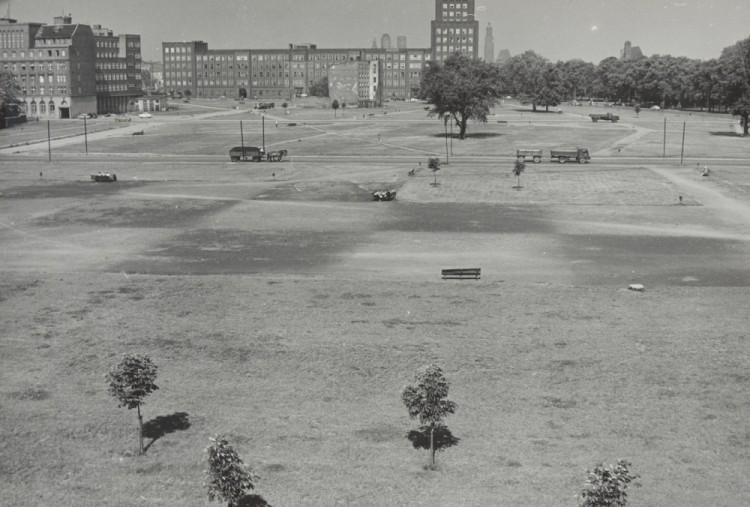 Tak wyglądał plac Społeczny 50 lat temu