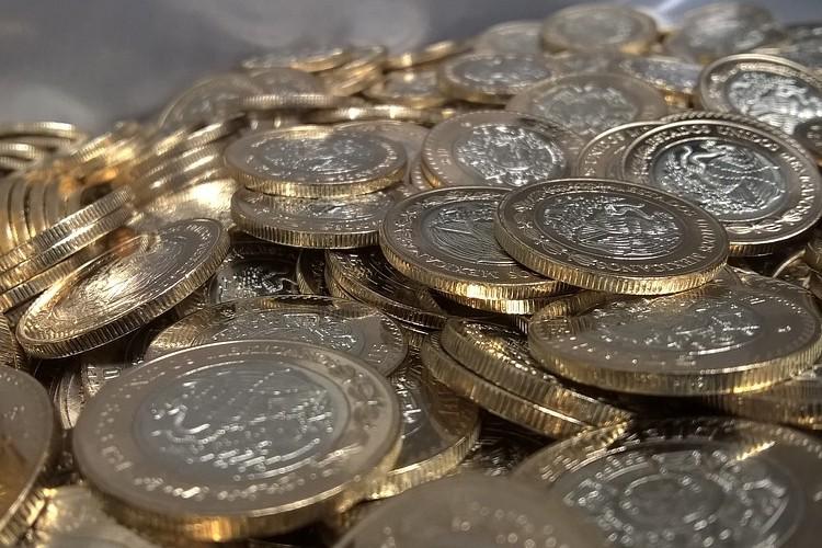 Świąteczne wydatki - Polacy wydają ok. 700 zł