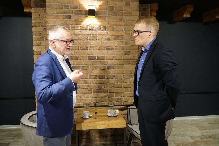 Sawka: Wbito nam nóż w plecy