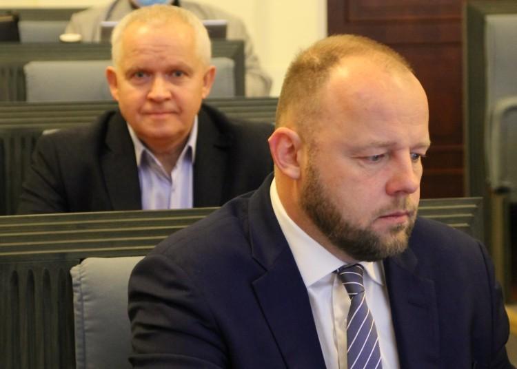 Po co gminie doradca „na poziomie liceum”