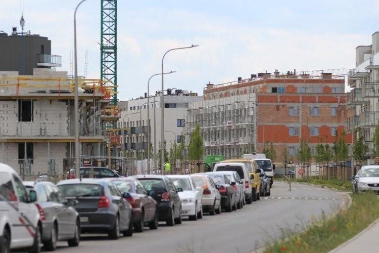 Wrocław: Nowych miejsc postojowych na Jagodnie nie będzie