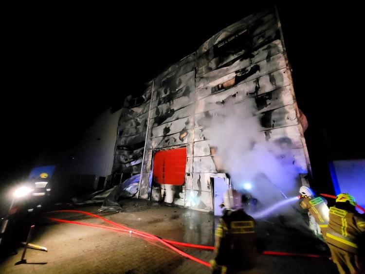 Ogromny pożar magazynów pod Wrocławiem