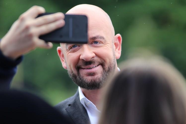 Lewica bliska poparcia w wyborach Jacka Sutryka. To skutek decyzji Donalda Tuska