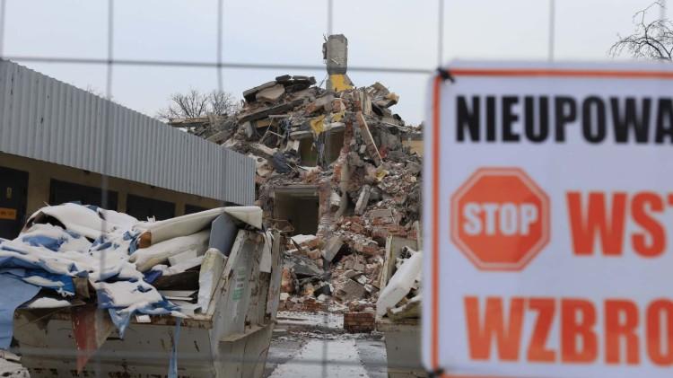 Wrocław: Po znanej przychodni została tylko góra gruzu