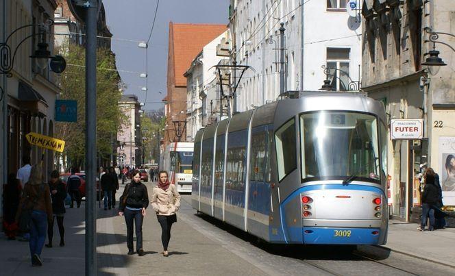 Złamał zakaz i nie ma prawa jazdy. Dostał od strażników miejskich sowity mandat