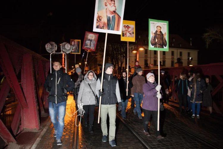 Wrocławska kuria organizuje marsz „HolyWins”. To alternatywa dla Halloween
