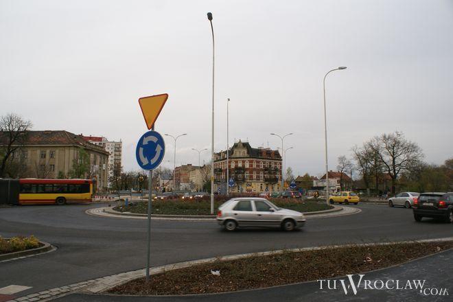 Od soboty wielkie zmiany w komunikacji miejskiej na 3 dużych osiedlach Wrocławia 