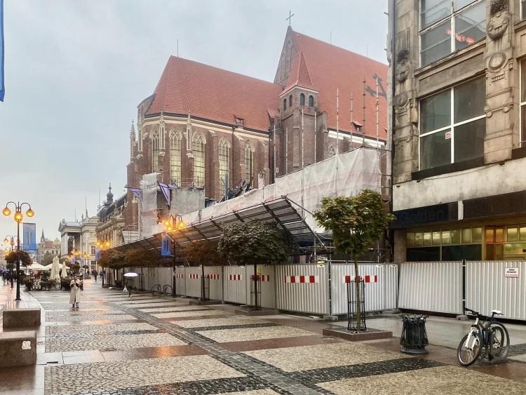 Wrocław bez Solpolu. Z budynku prawie nic już nie zostało [ZDJĘCIA]