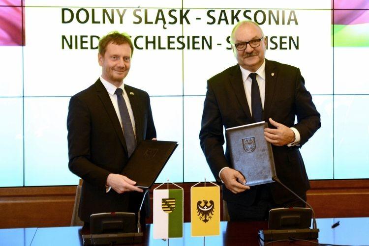 Premier Saksonii odznaczony przez dolnośląski sejmik