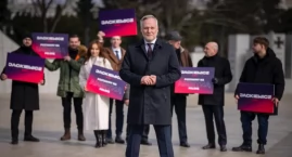 Zmarli na listach Dawida Jackiewicza. PKW zawiadamia prokuraturę