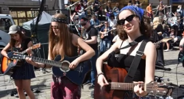 To oni pobili we Wrocławiu Gitarowy Rekord Świata. Oto zdjęcia uczestników