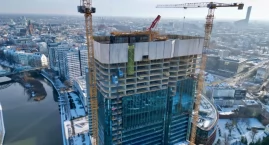 Drugi po Sky Tower wieżowiec już jest wielki. A jeszcze sporo urośnie!