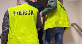 Brutalnie pobił mamę, bo kazała mu posprzątać pokój